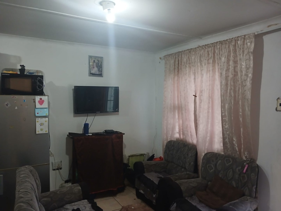 2 Bedroom Property for Sale in Bethelsdorp Eastern Cape